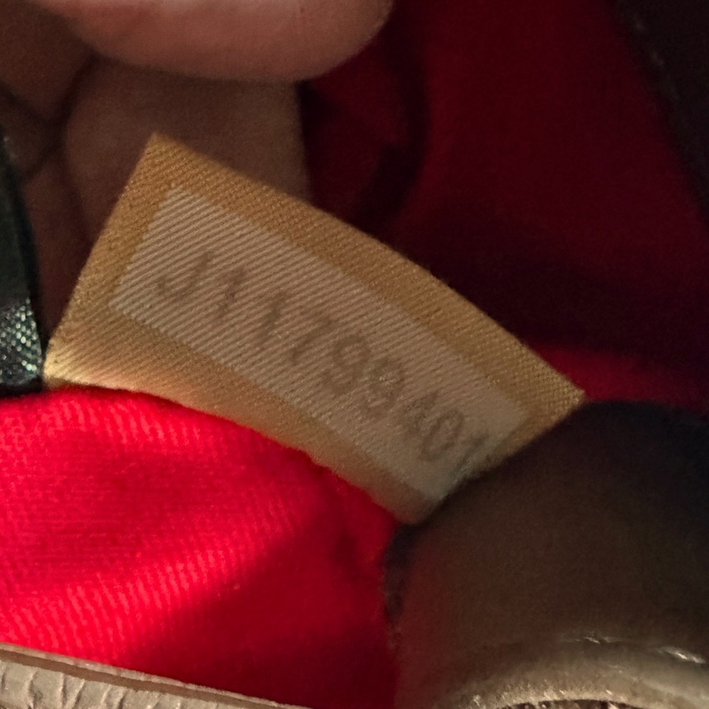 Dooney & Bourke - Picture 10 of 12
